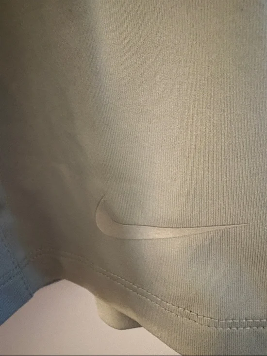 NWT Nike Golf Dry Fit Preppy Sporty Athletic Skort SZ L - Picture 2 of 8